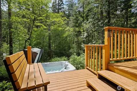 42003 SE 166th Street North Bend WA 98045