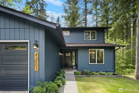 42003 SE 166th Street North Bend WA 98045