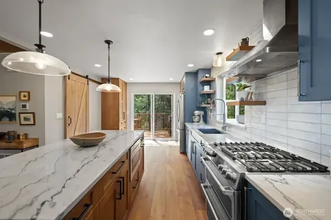 42003 SE 166th Street North Bend WA 98045