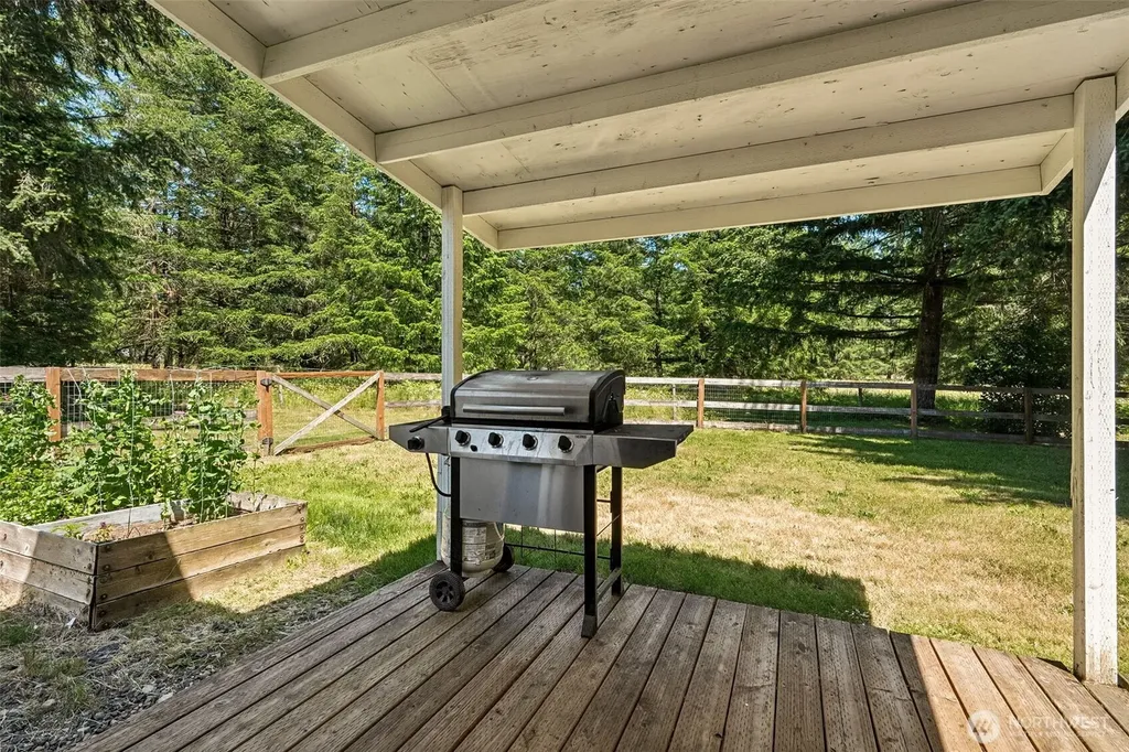 10714 Zephyr Lane SW Olympia WA 98512