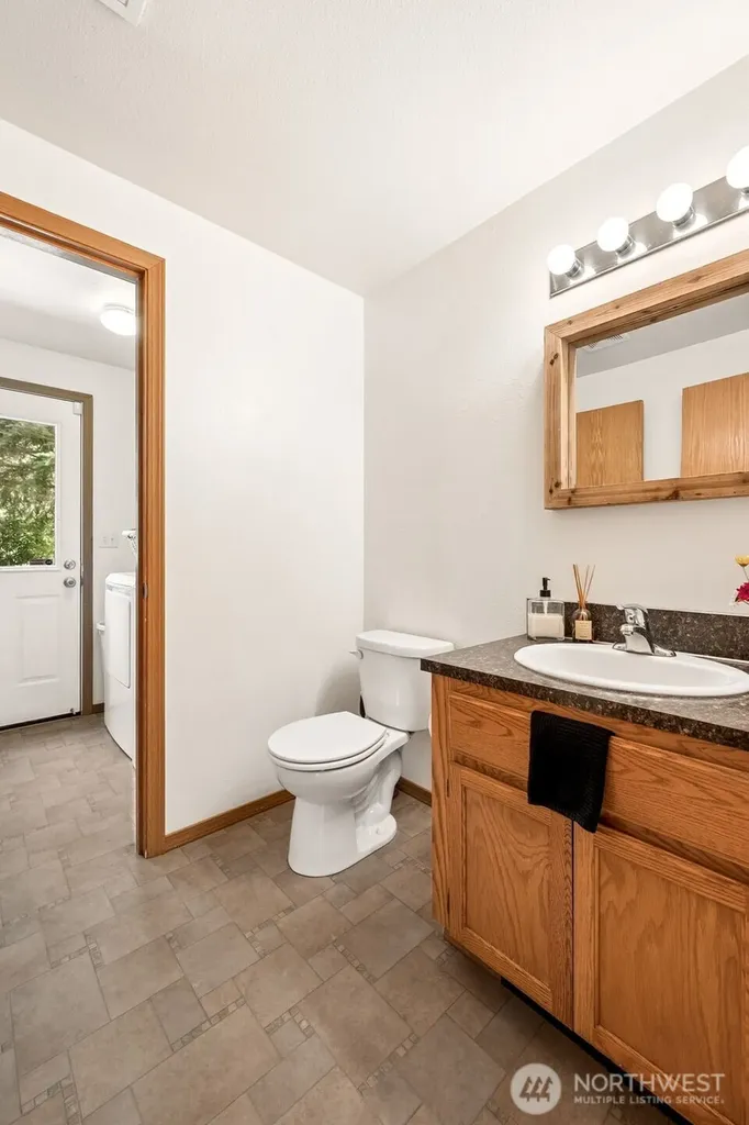 10714 Zephyr Lane SW Olympia WA 98512