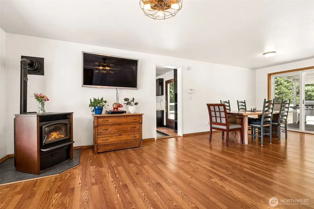 10714 Zephyr Lane SW Olympia WA 98512