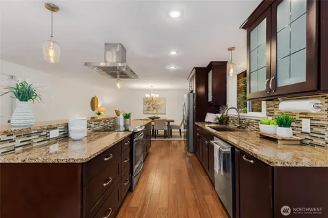 5839 NE 197th Street Kenmore WA 98028