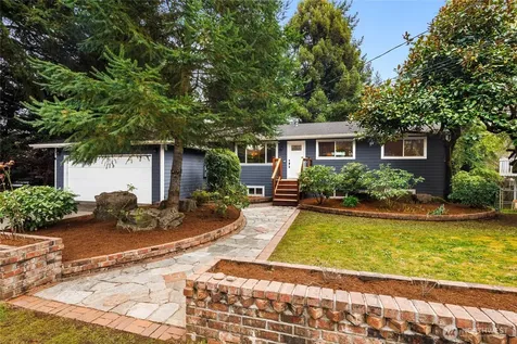 5839 NE 197th Street Kenmore WA 98028