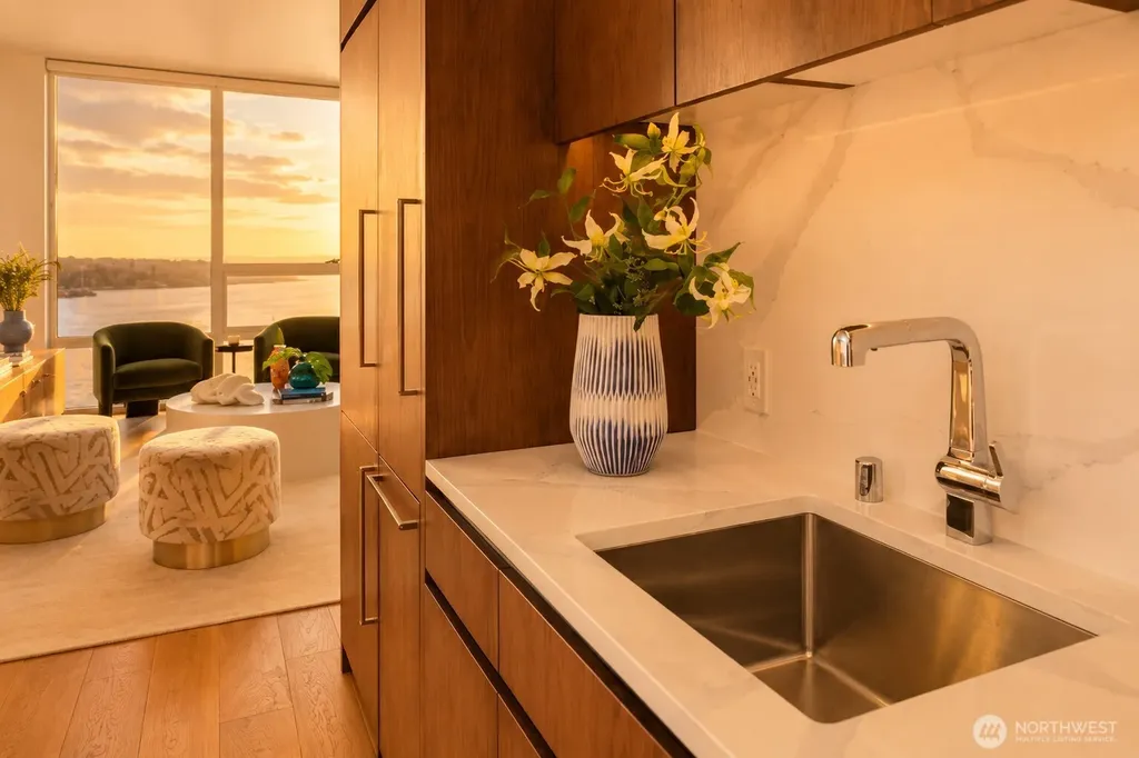 121 Stewart Street Seattle WA 98101