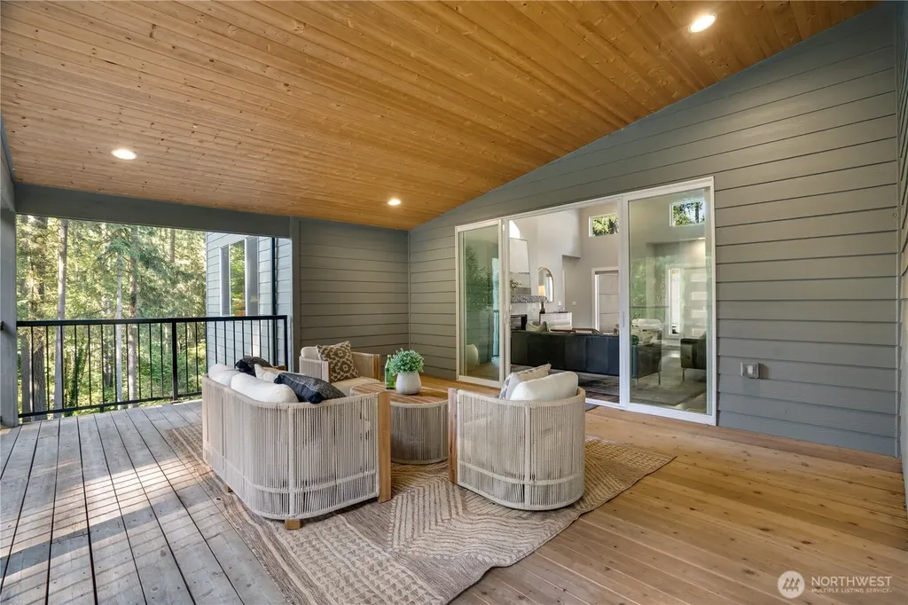 1828 Clorindi Circle NW Gig Harbor WA 98335