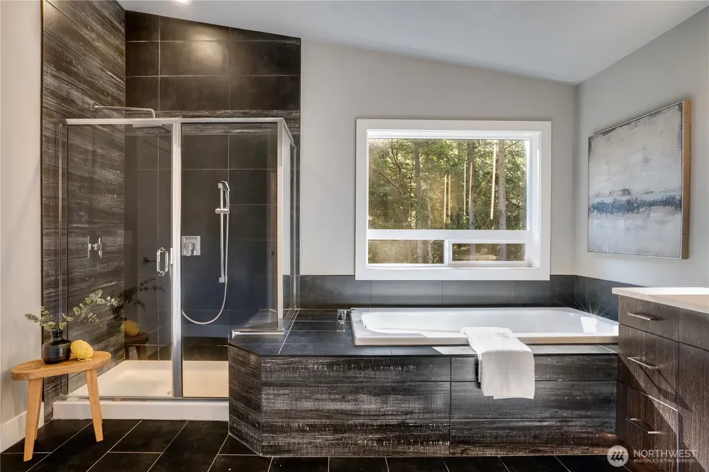 1828 Clorindi Circle NW Gig Harbor WA 98335