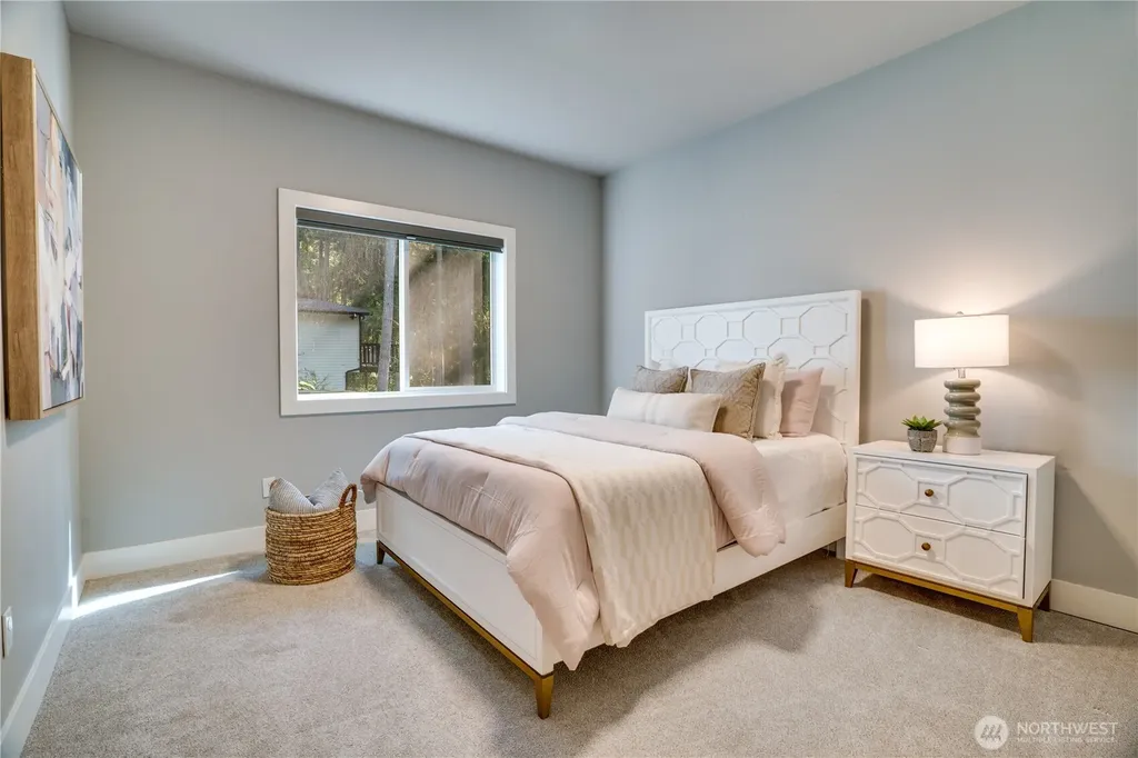 1828 Clorindi Circle NW Gig Harbor WA 98335