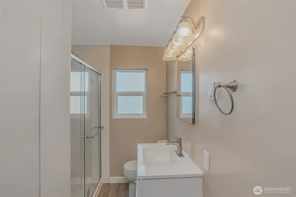 1732 Dexter Avenue N Seattle WA 98109
