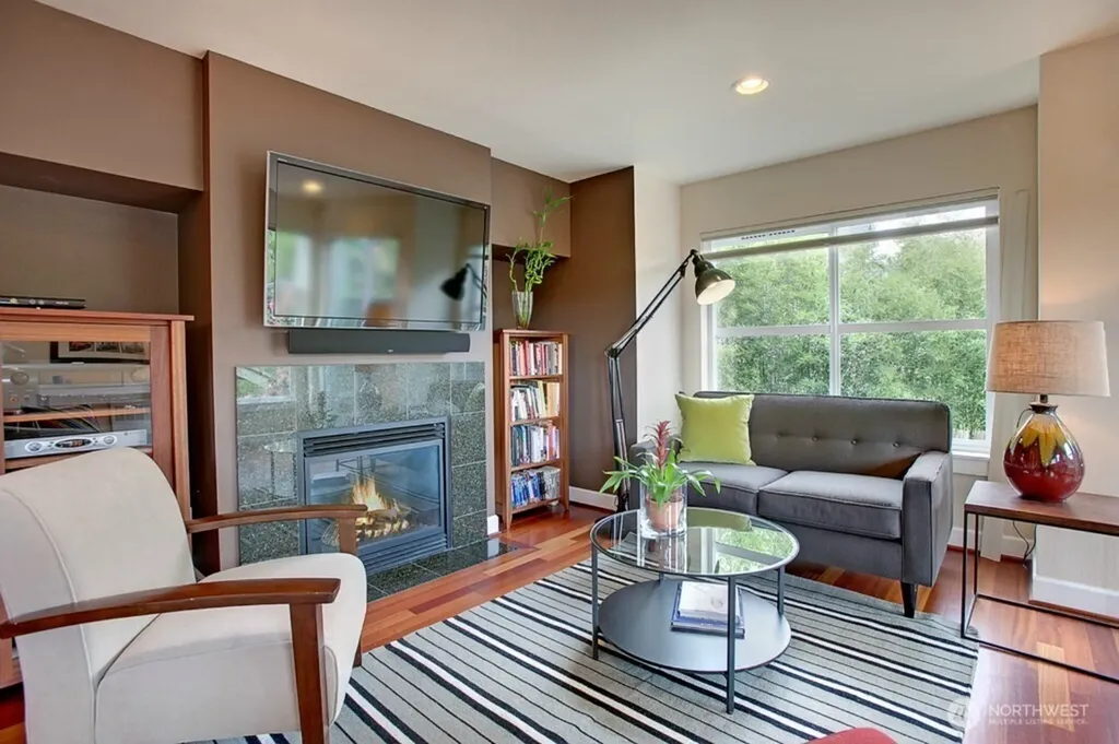 3806 Interlake Avenue N Seattle WA 98103