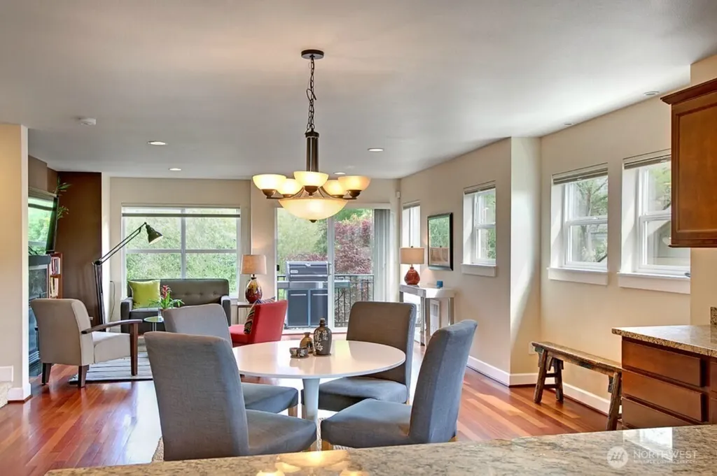 3806 Interlake Avenue N Seattle WA 98103