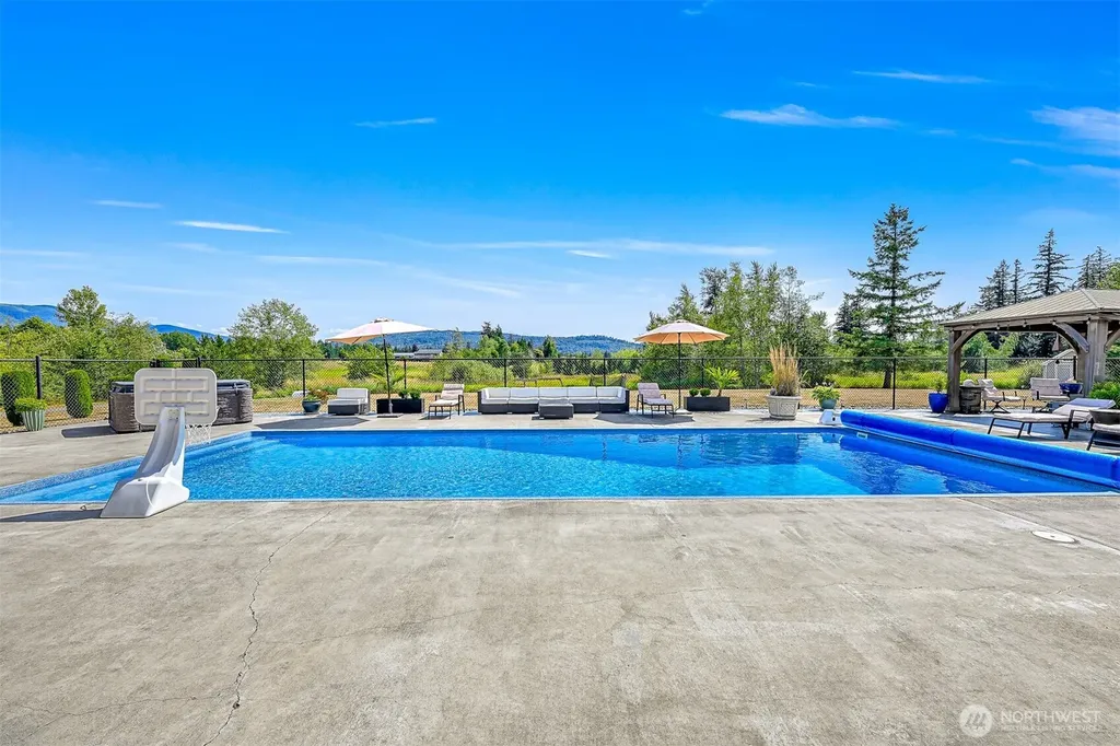 1835 E Smith Road Bellingham WA 98226