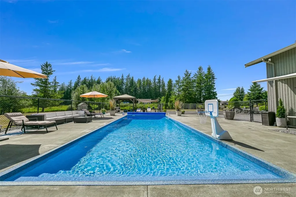1835 E Smith Road Bellingham WA 98226