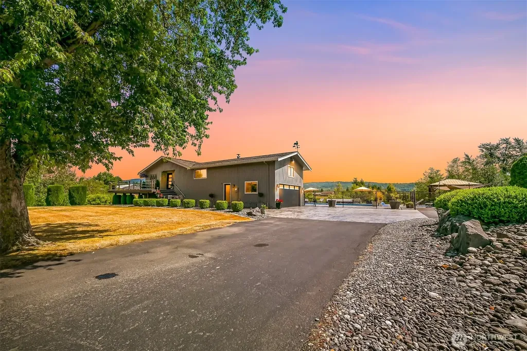 1835 E Smith Road Bellingham WA 98226