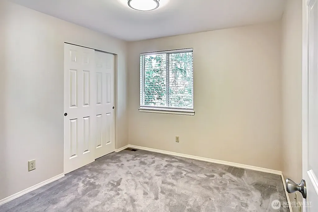 25780 174th Place SE Covington WA 98042
