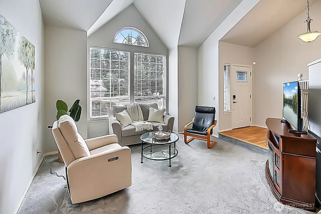 25780 174th Place SE Covington WA 98042