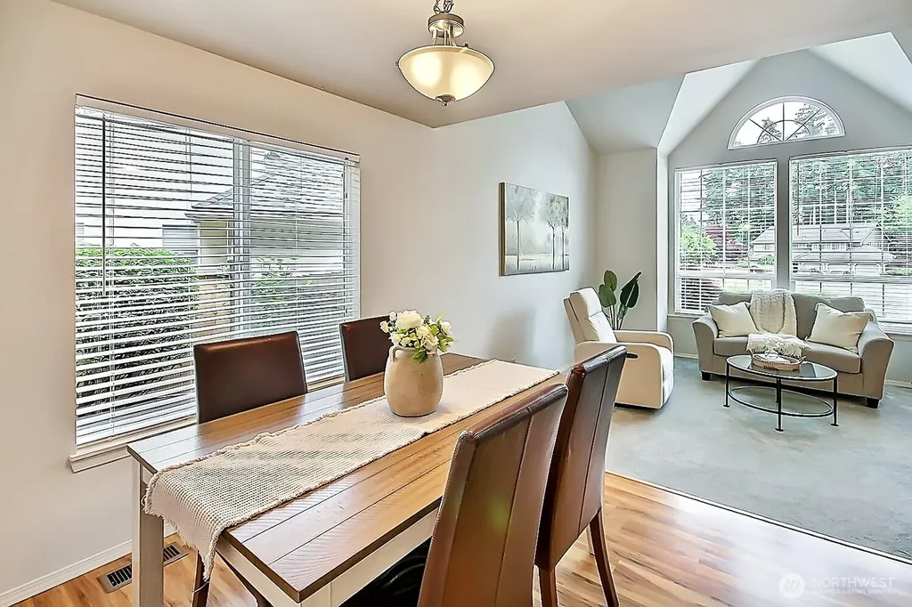 25780 174th Place SE Covington WA 98042
