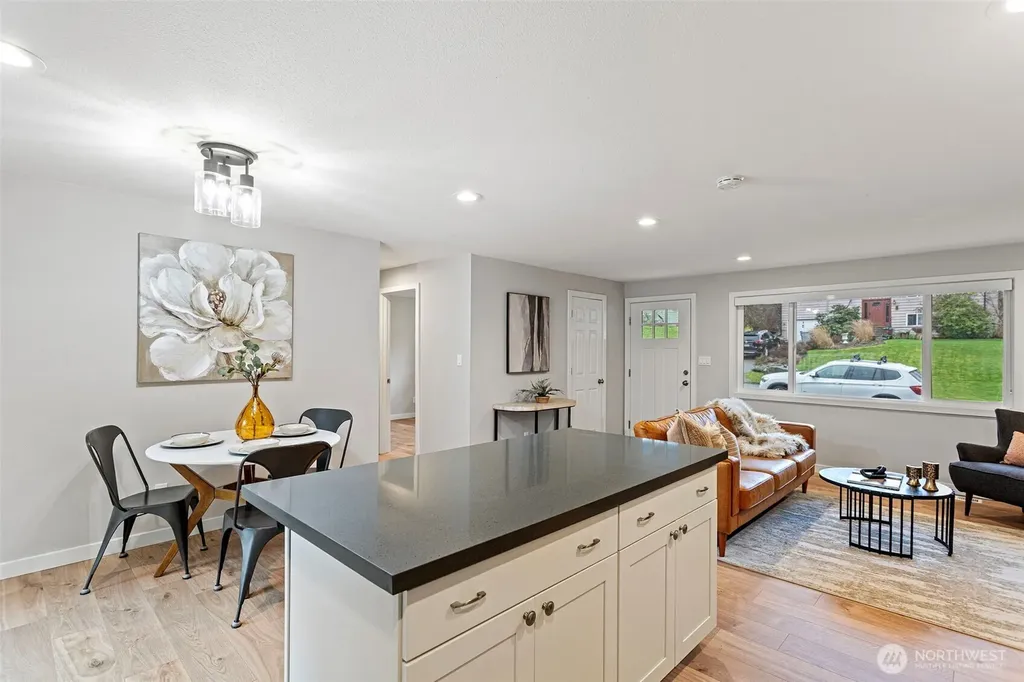 12625 169th Avenue SE Renton WA 98059