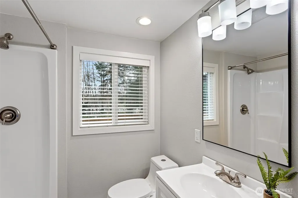 12625 169th Avenue SE Renton WA 98059