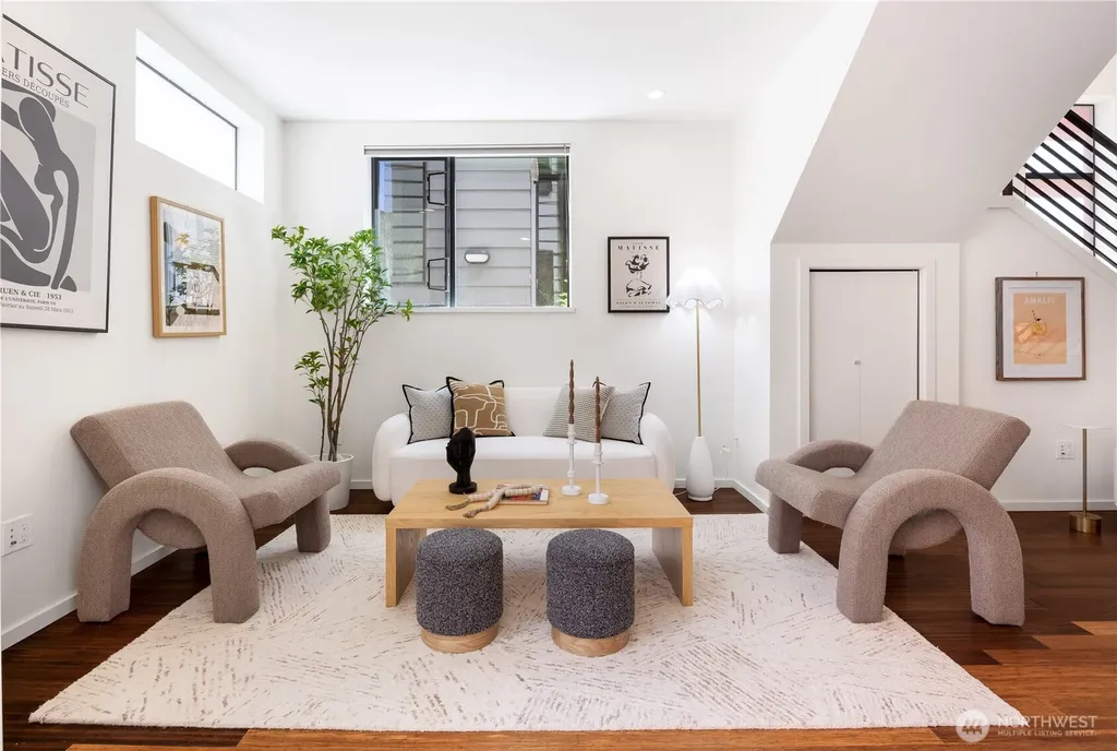 1808 11th Avenue Seattle WA 98122