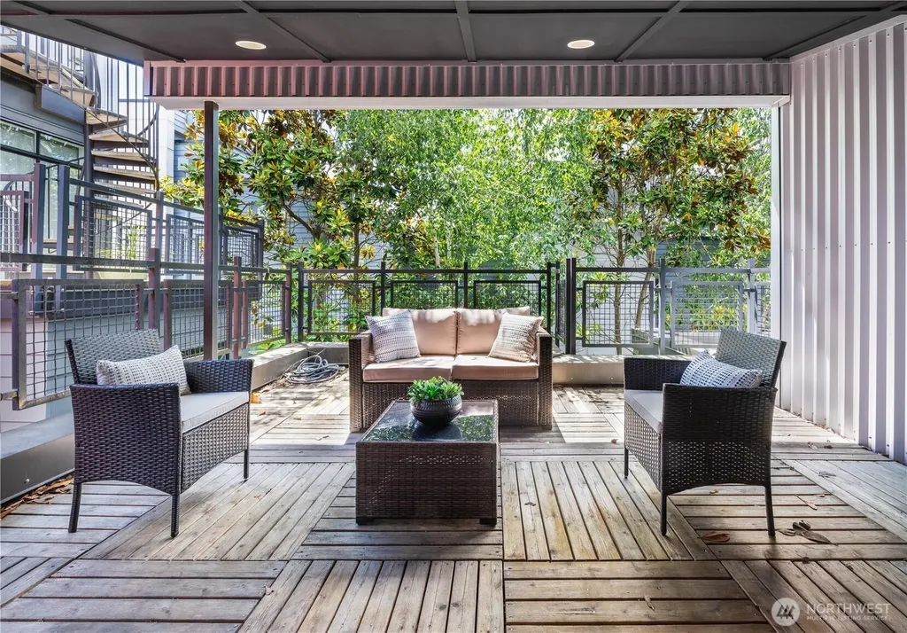 1808 11th Avenue Seattle WA 98122