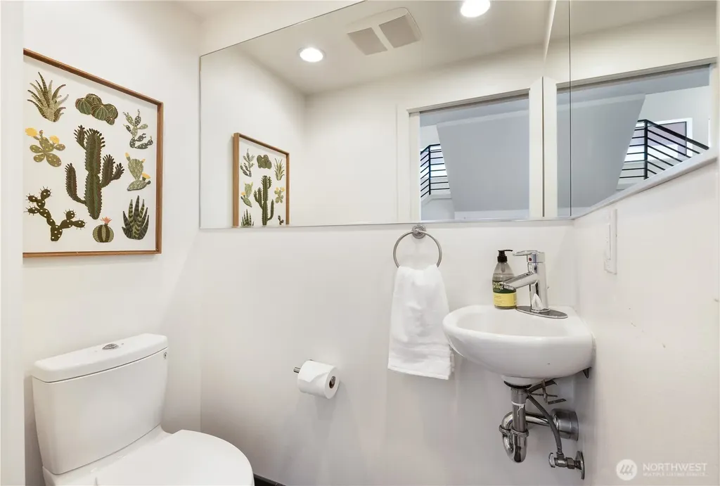 1808 11th Avenue Seattle WA 98122