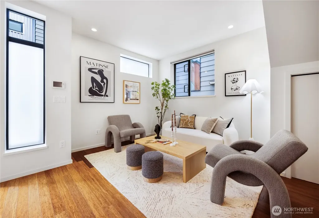 1808 11th Avenue Seattle WA 98122