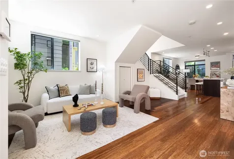 1808 11th Avenue Seattle WA 98122