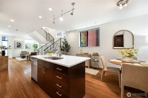 1808 11th Avenue Seattle WA 98122