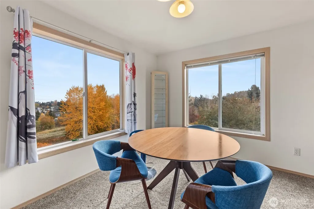 7972 39th Avenue S Seattle WA 98118