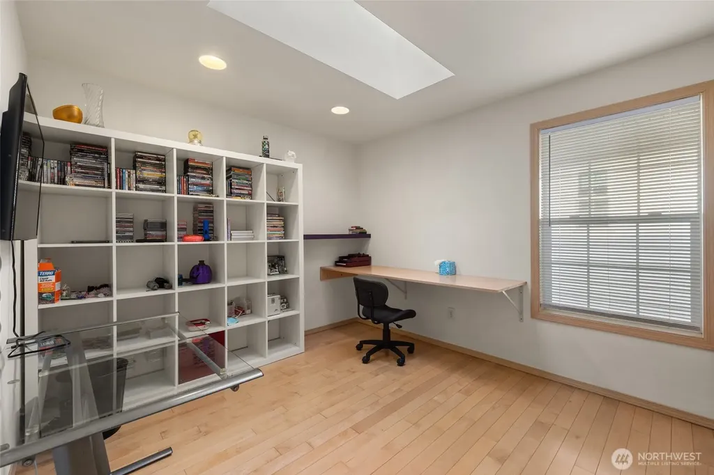 7972 39th Avenue S Seattle WA 98118