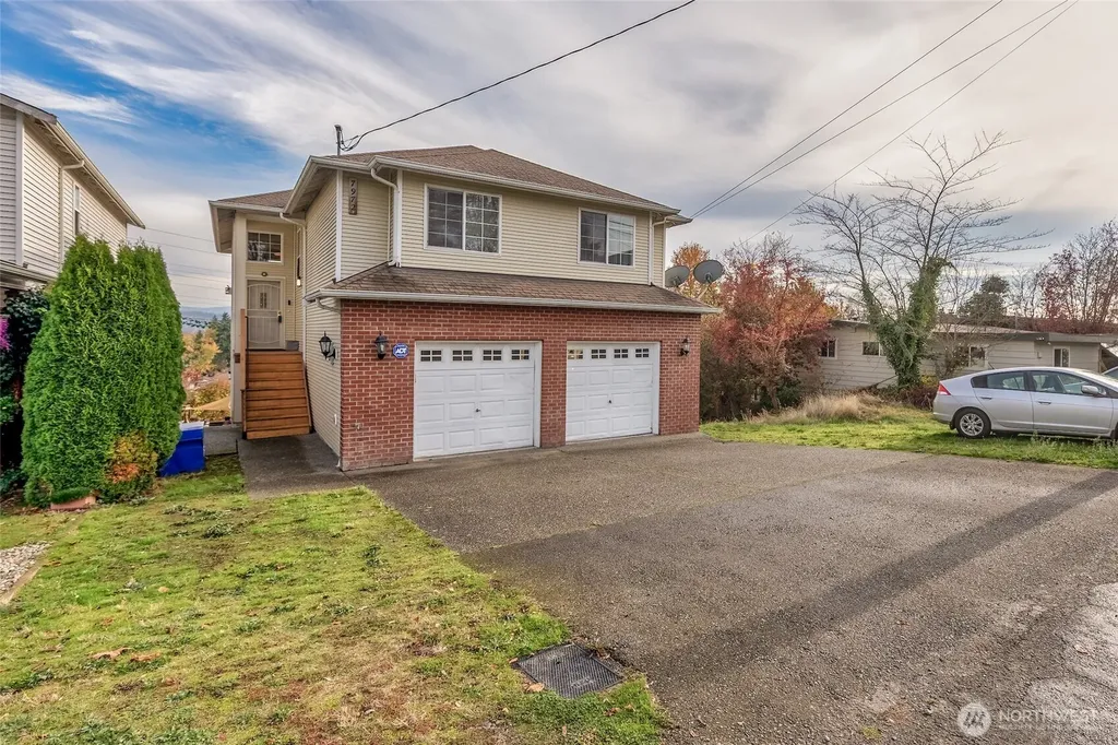 7972 39th Avenue S Seattle WA 98118