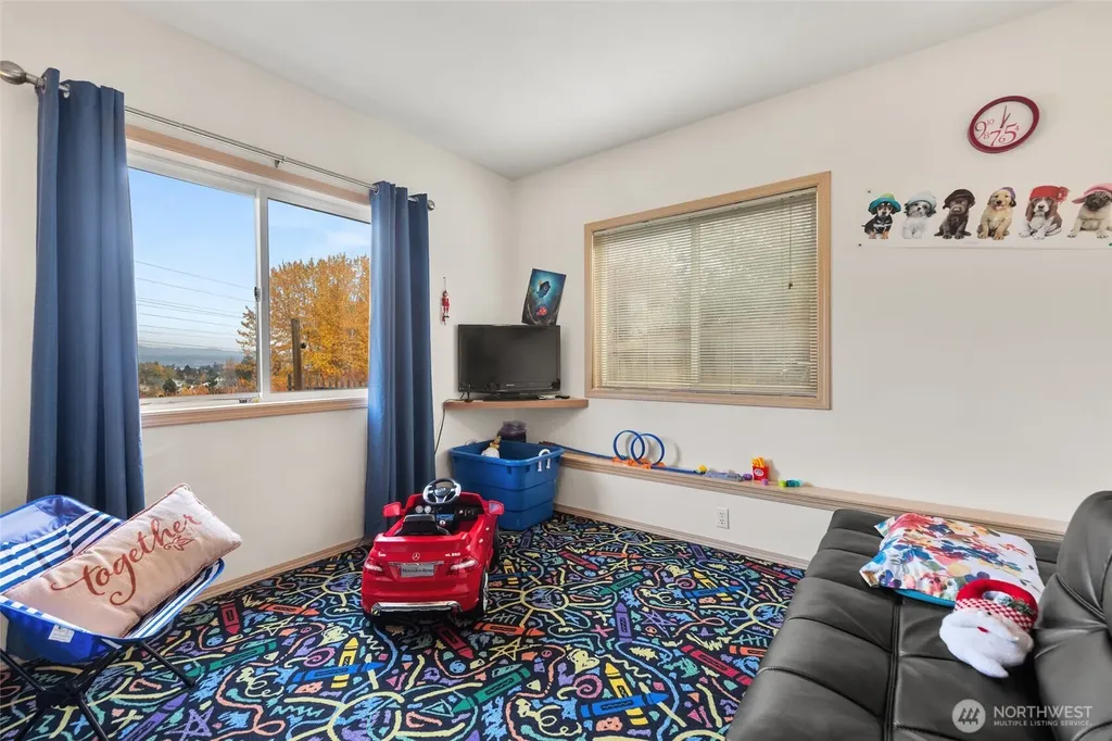 7972 39th Avenue S Seattle WA 98118