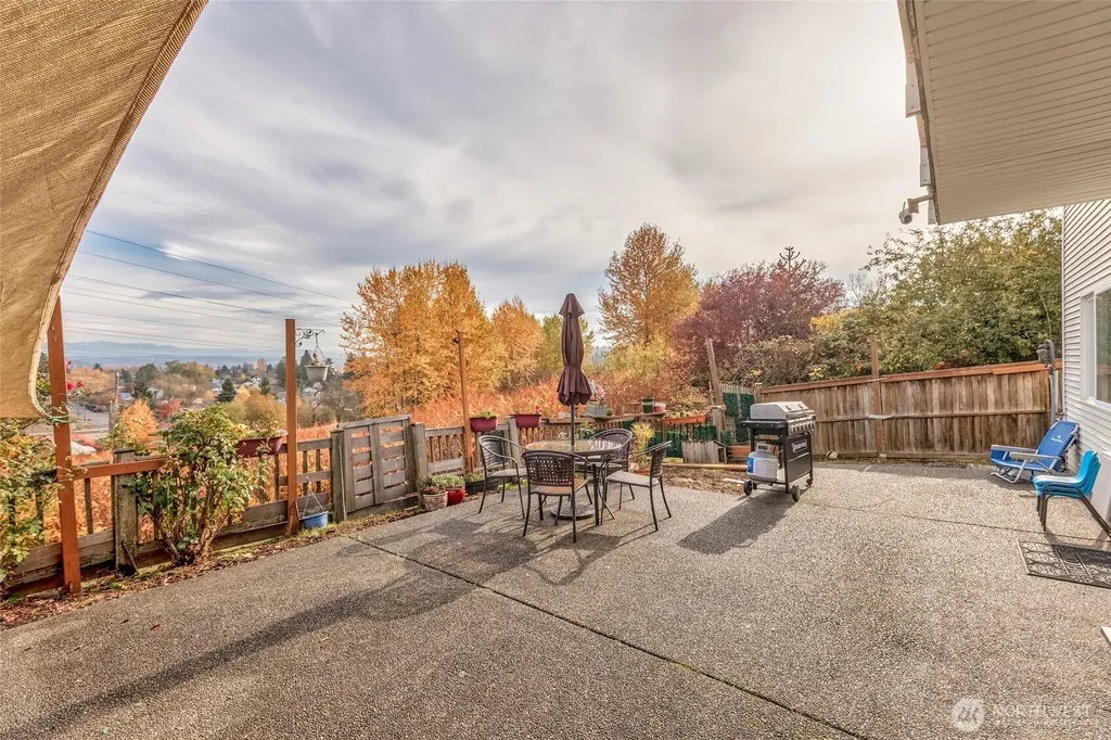 7972 39th Avenue S Seattle WA 98118