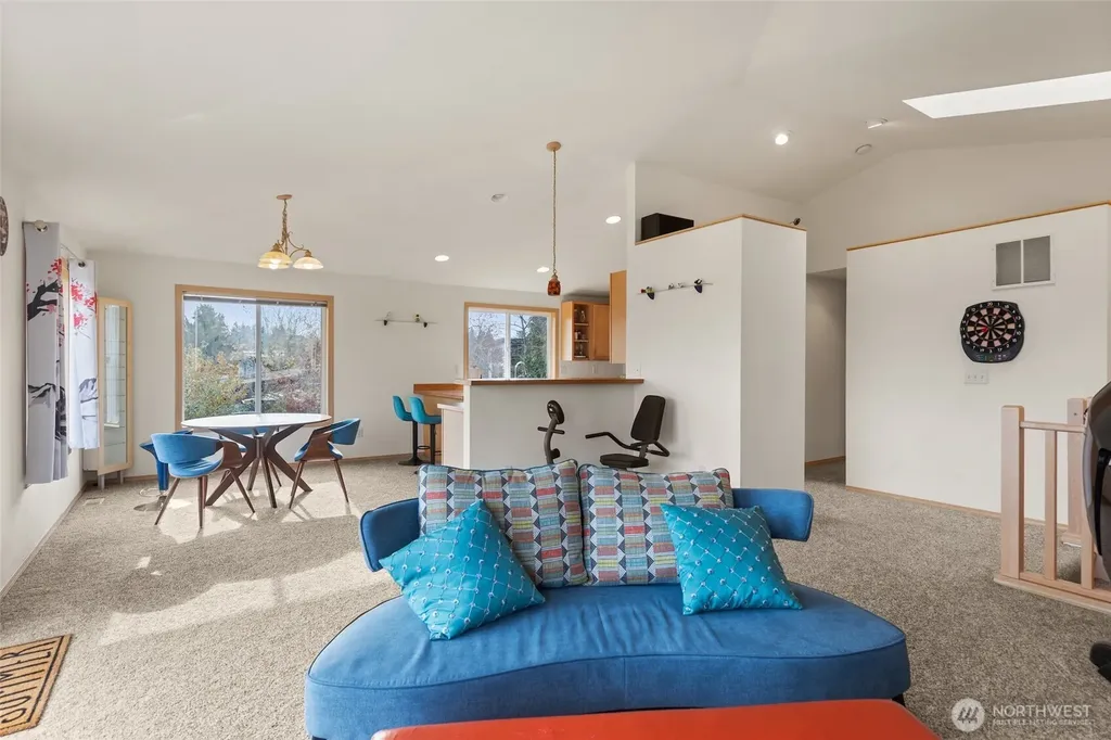 7972 39th Avenue S Seattle WA 98118