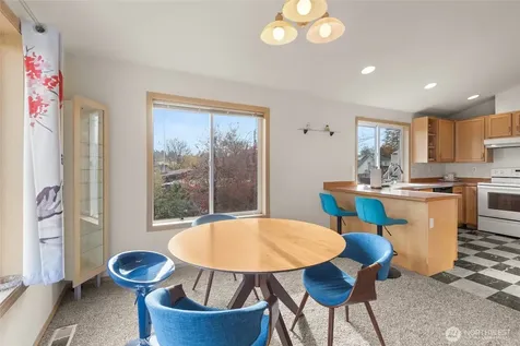 7972 39th Avenue S Seattle WA 98118