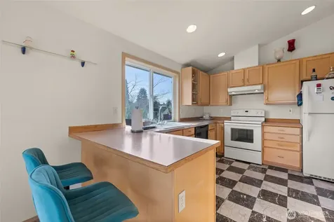 7972 39th Avenue S Seattle WA 98118