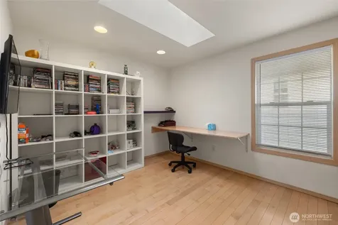 7972 39th Avenue S Seattle WA 98118