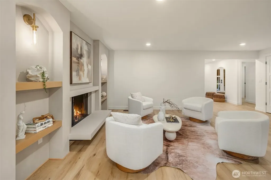 1659 215th Place SE Sammamish WA 98075