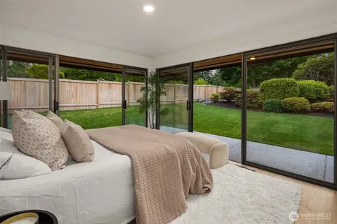 1659 215th Place SE Sammamish WA 98075
