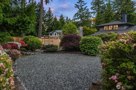 1659 215th Place SE Sammamish WA 98075
