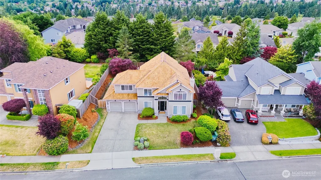 3602 Broadmoor Drive NE Tacoma WA 98422