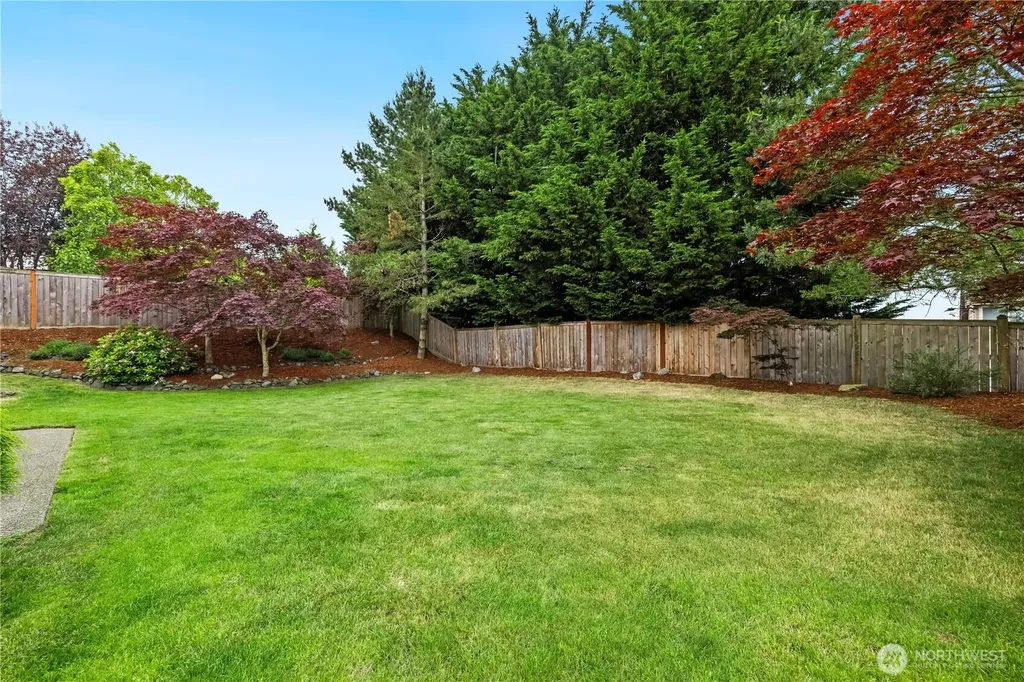 3602 Broadmoor Drive NE Tacoma WA 98422
