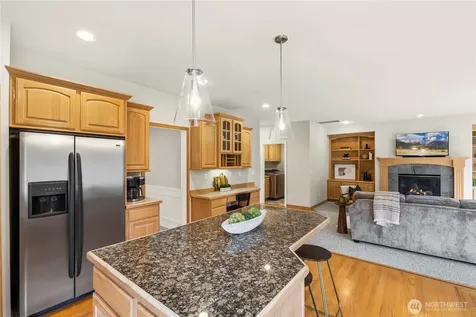 3602 Broadmoor Drive NE Tacoma WA 98422