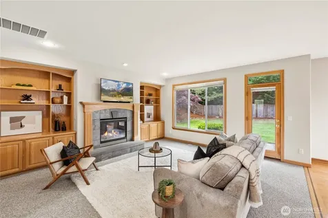 3602 Broadmoor Drive NE Tacoma WA 98422