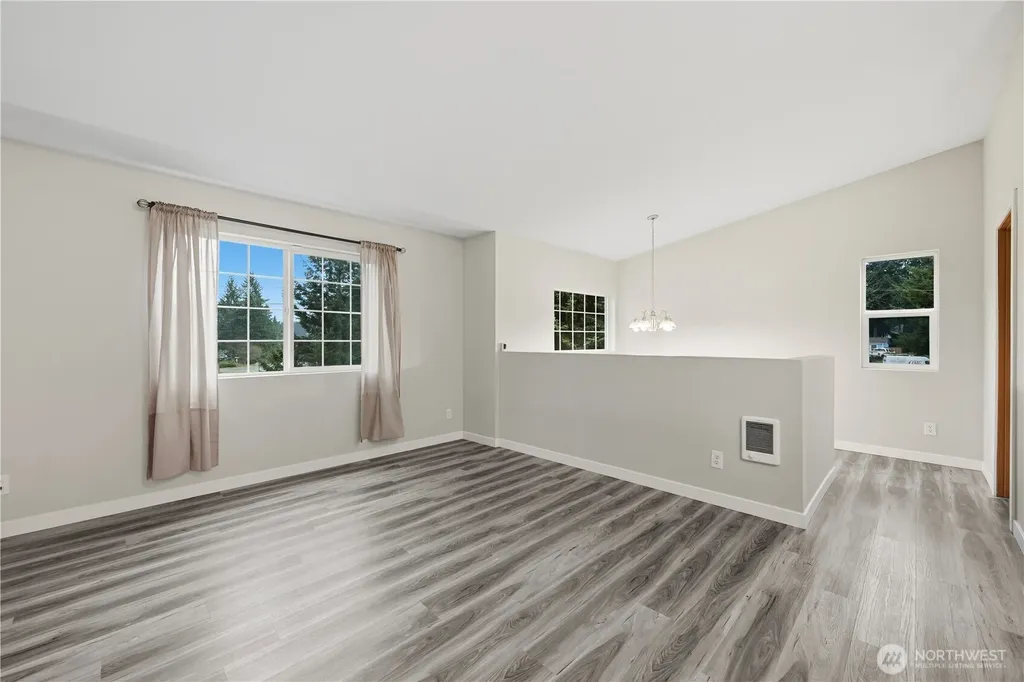 12801 Ridge Circle E Bonney Lake WA 98391