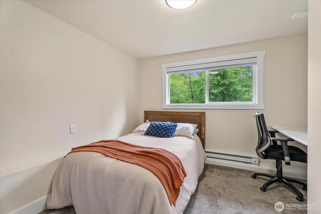 18015 248th Ave SE Maple Valley WA 98038