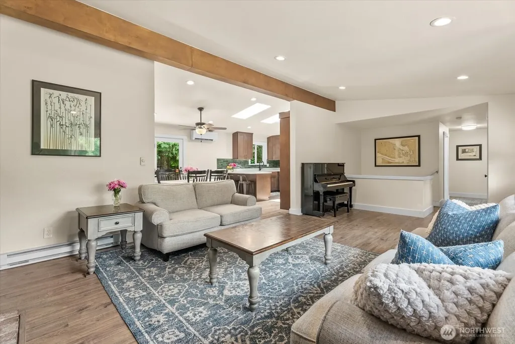 18015 248th Ave SE Maple Valley WA 98038