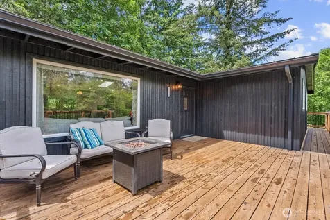 18015 248th Ave SE Maple Valley WA 98038