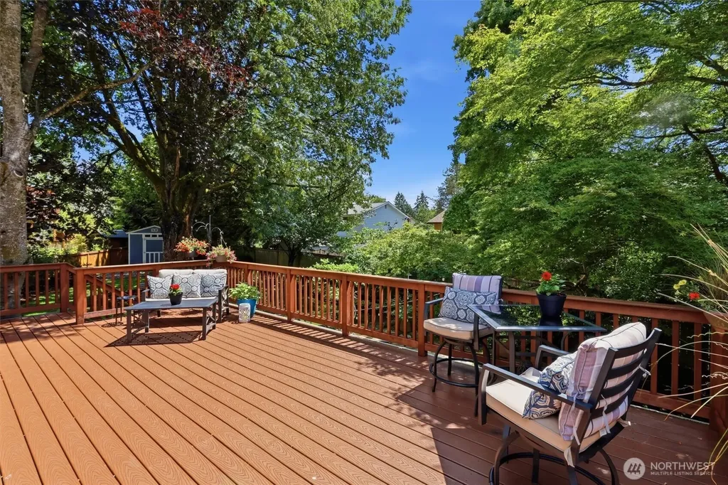 12611 NE 134th Place Kirkland WA 98034